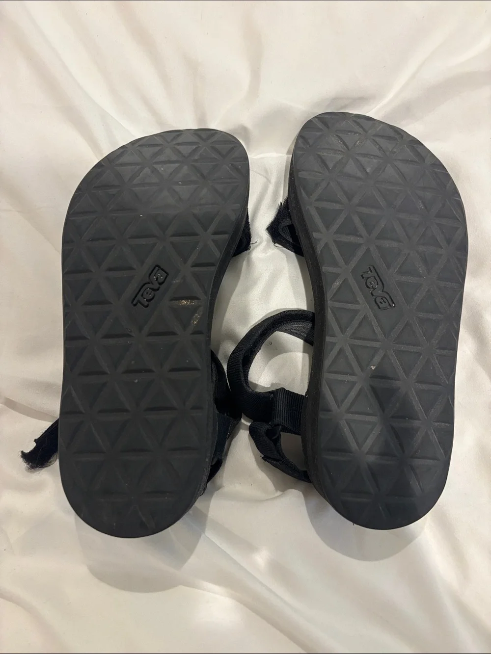 Womens Black teva midform Sandals size 6